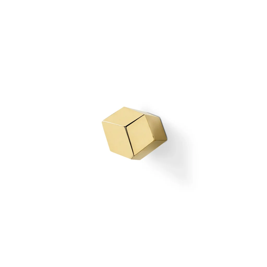 cm3012-karat_01