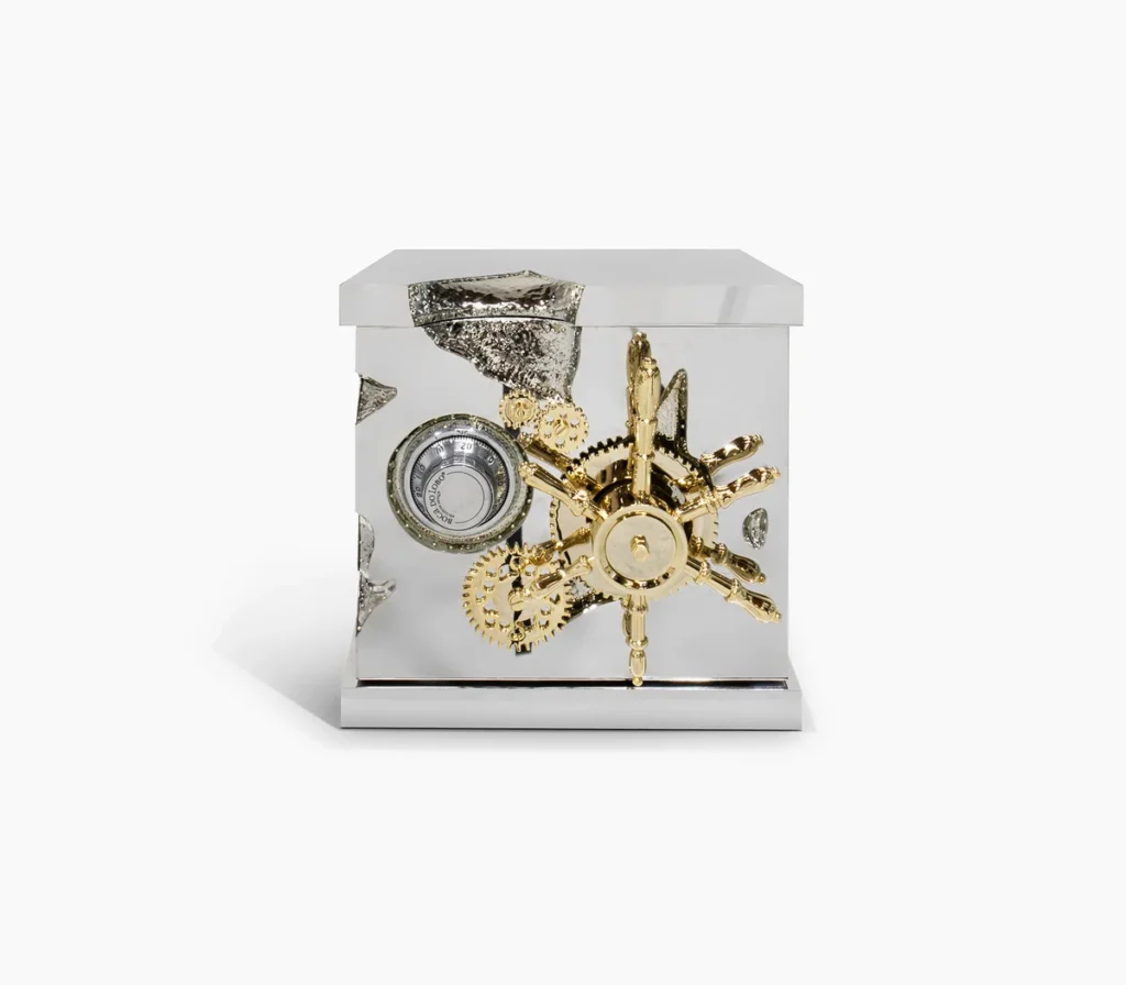 millionaire-silver-jewelry-safe_001